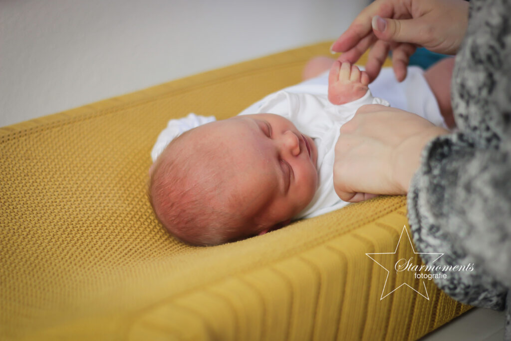 Newborn Lifestyle fotosessie met ouders